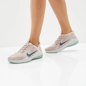 nike training air zoom fearless flyknit